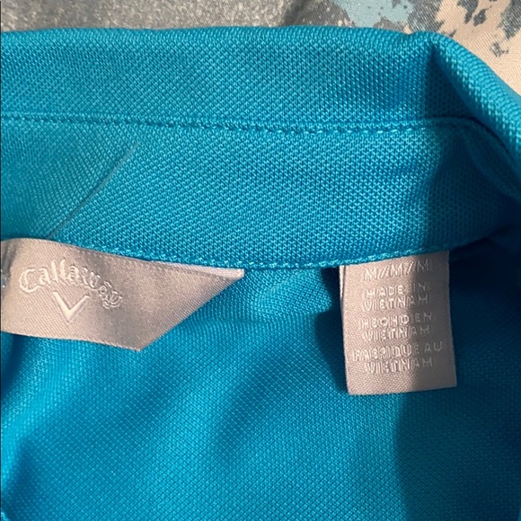 Callaway golf top- turquoise with white buttons - Picture 10 of 10
